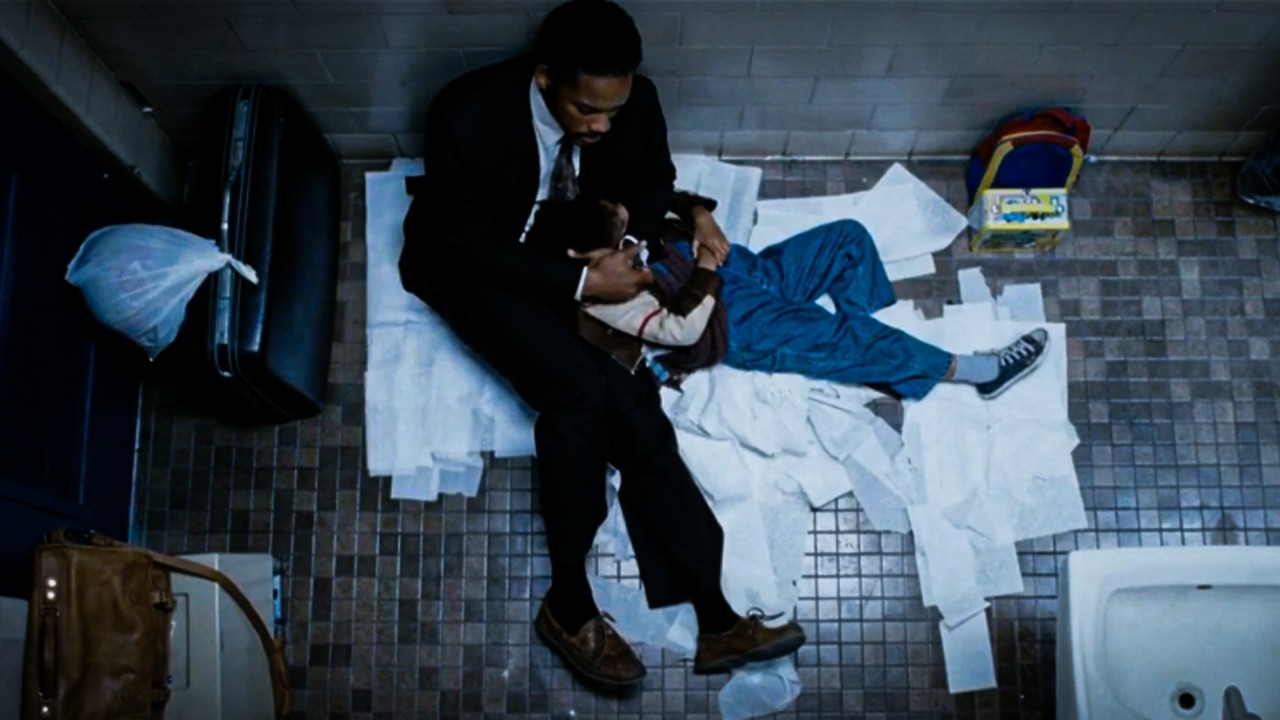 من متشرد ينام في حمام إلى اغني رجل في امريكا | قصة حقيقية | #ملخص فيلم The Pursuit of Happyness