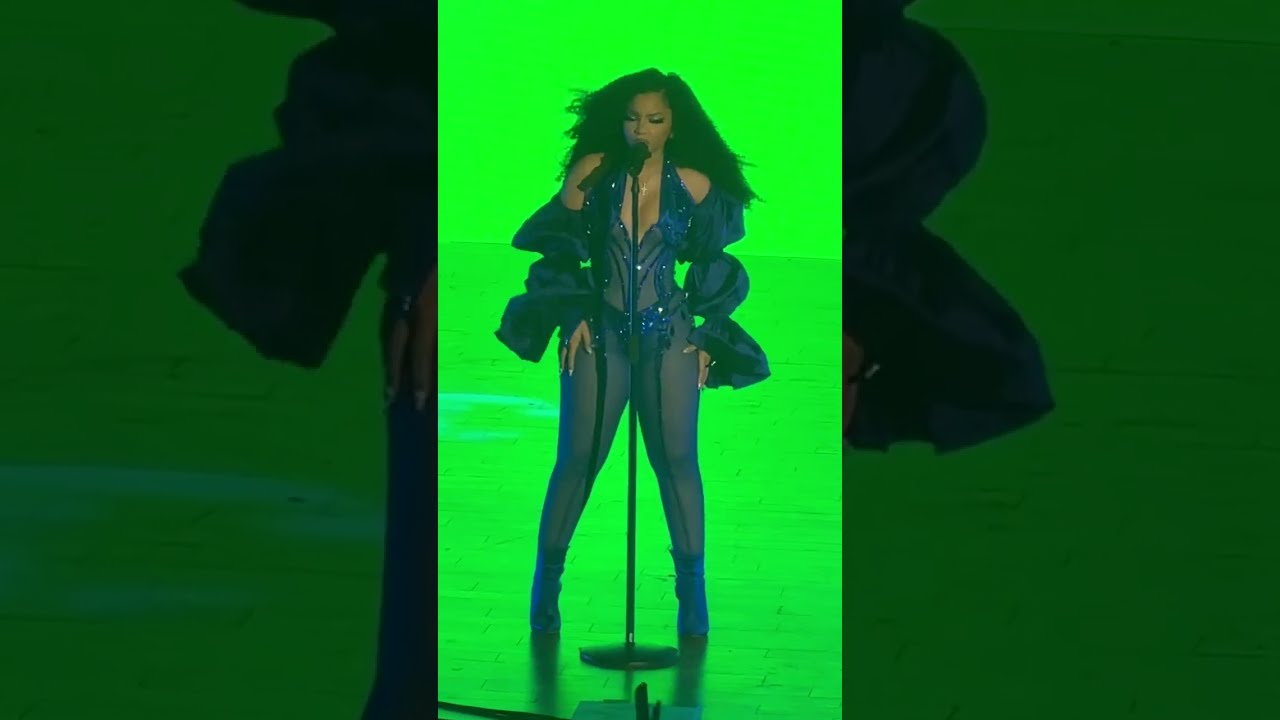 ChloexHalle “Forgive Me” Live In Pieces Tour Atl (April 2023)
