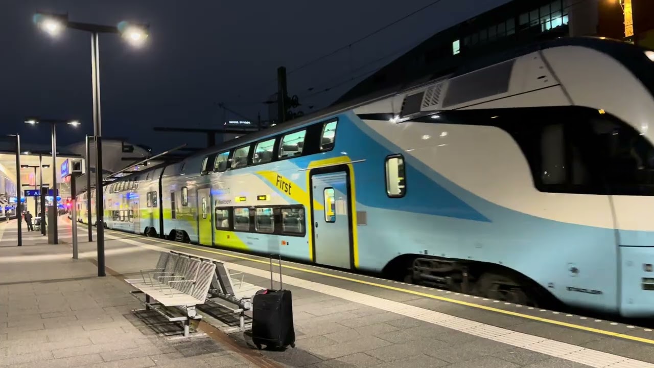 Salzburg Hauptbahnhof ÖBB  Desiro Classic und Westbahn  
