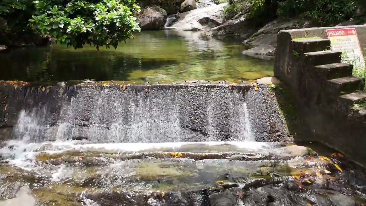 Hermosas cascadas en Naguabo PR🇵🇷,Beautiful Waterfall in Naguabo PR🇵🇷
