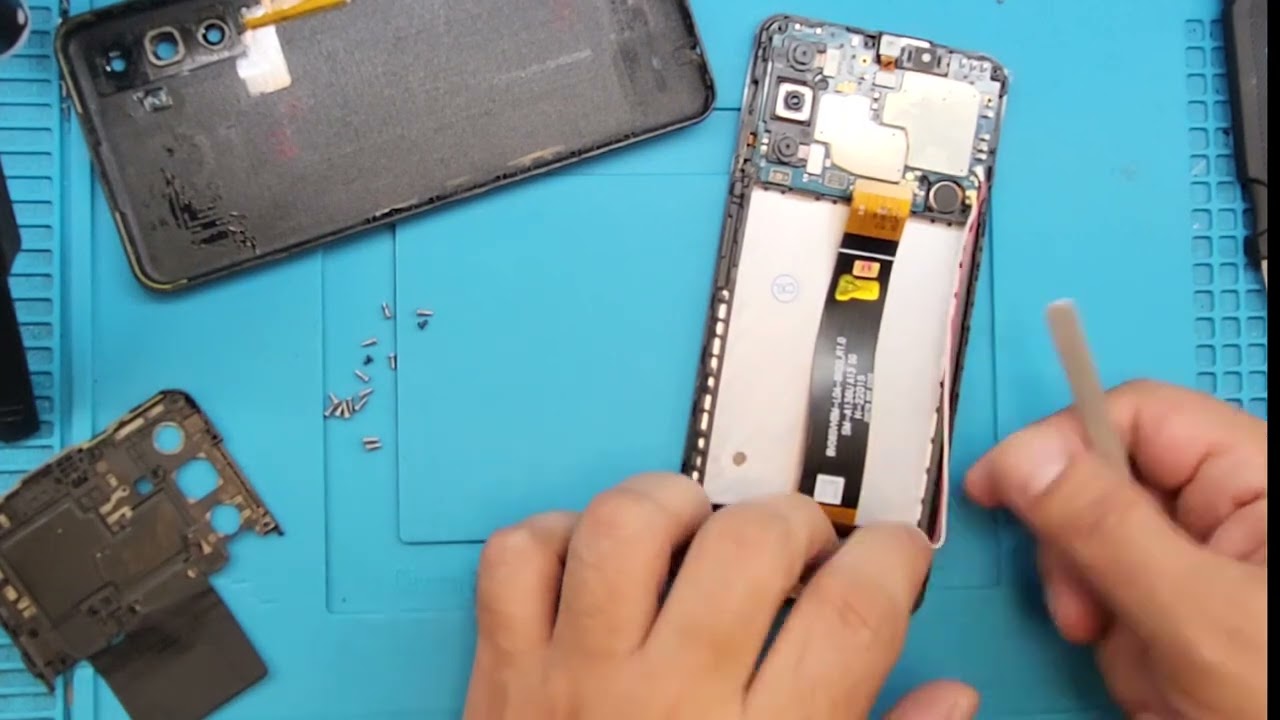 Galaxy A13 5G (A136U) Screen Replacement | Frame Swap | Teardown Guide
