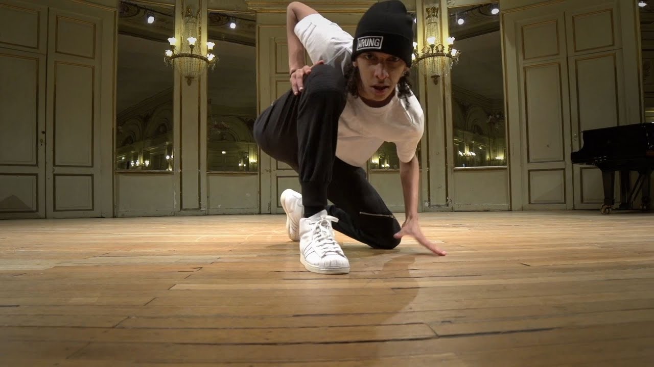 Choumi - lever de rideau