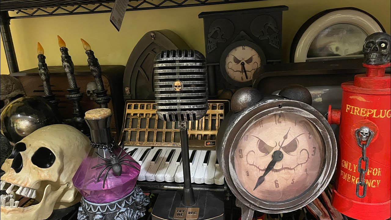 Halloween Collection Room (UPDATED)