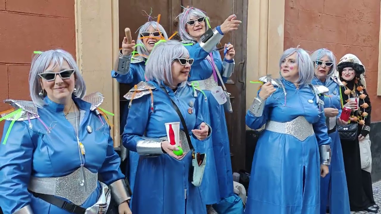 Chirigota callejera - Cuplés - Domingo de Carnaval 2026