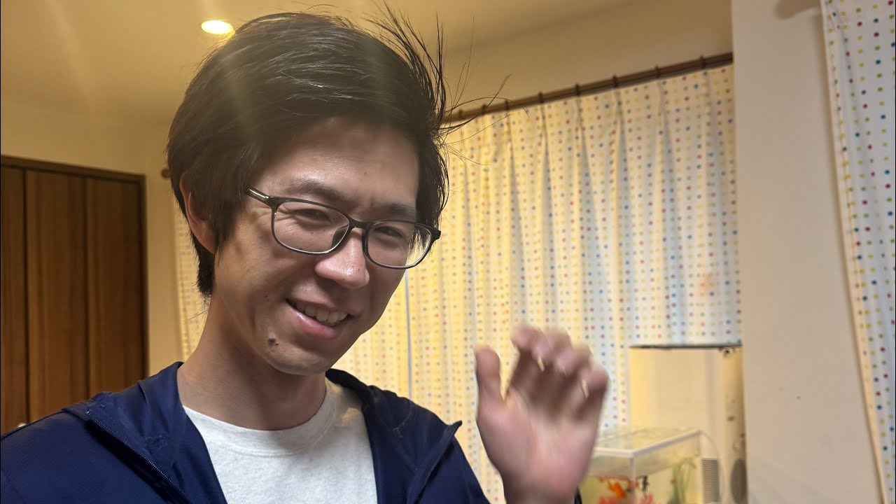 海外生活vlog/日本老公總算去理髮啦！我給他選的款式、快40歲了這個髮型好看嗎