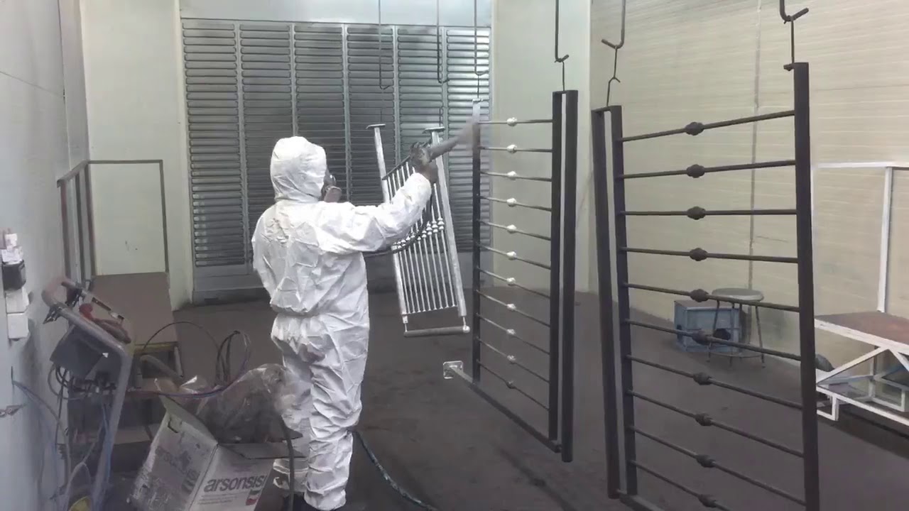 Verniciatura a polvere ringhiere e recinzioni