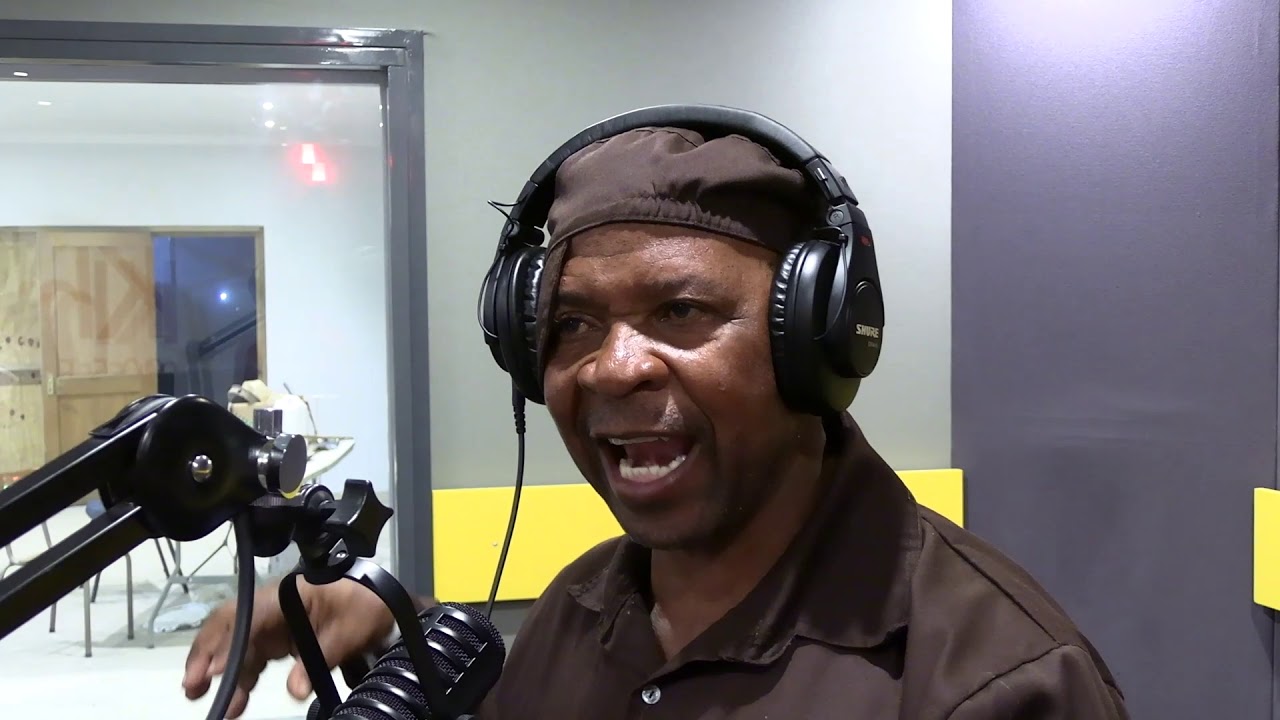 Colenso Abafana Benkokhelo, 2020 Album Titled Impolompolo Introduction Live on Khwezi