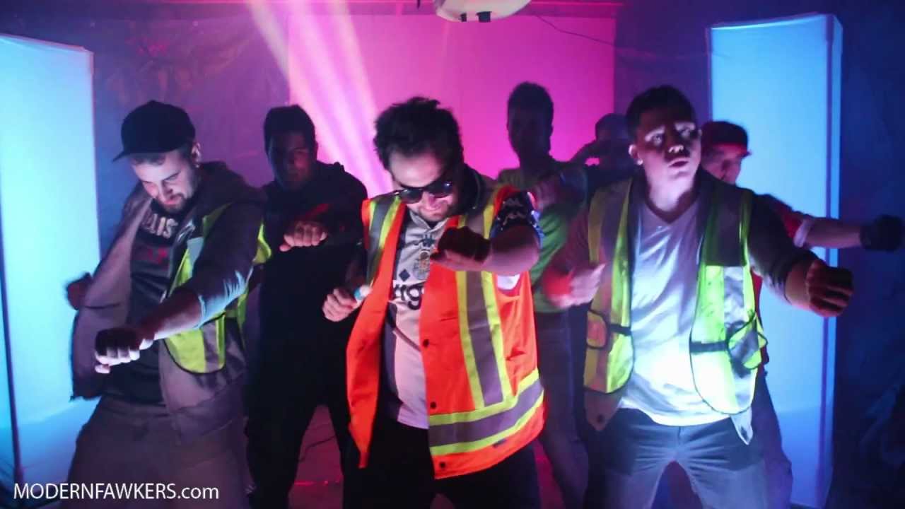 PORKCHOP CONSTRUCTION STYLE ( PSY - GANGNAM STYLE [강남스타일] parody)