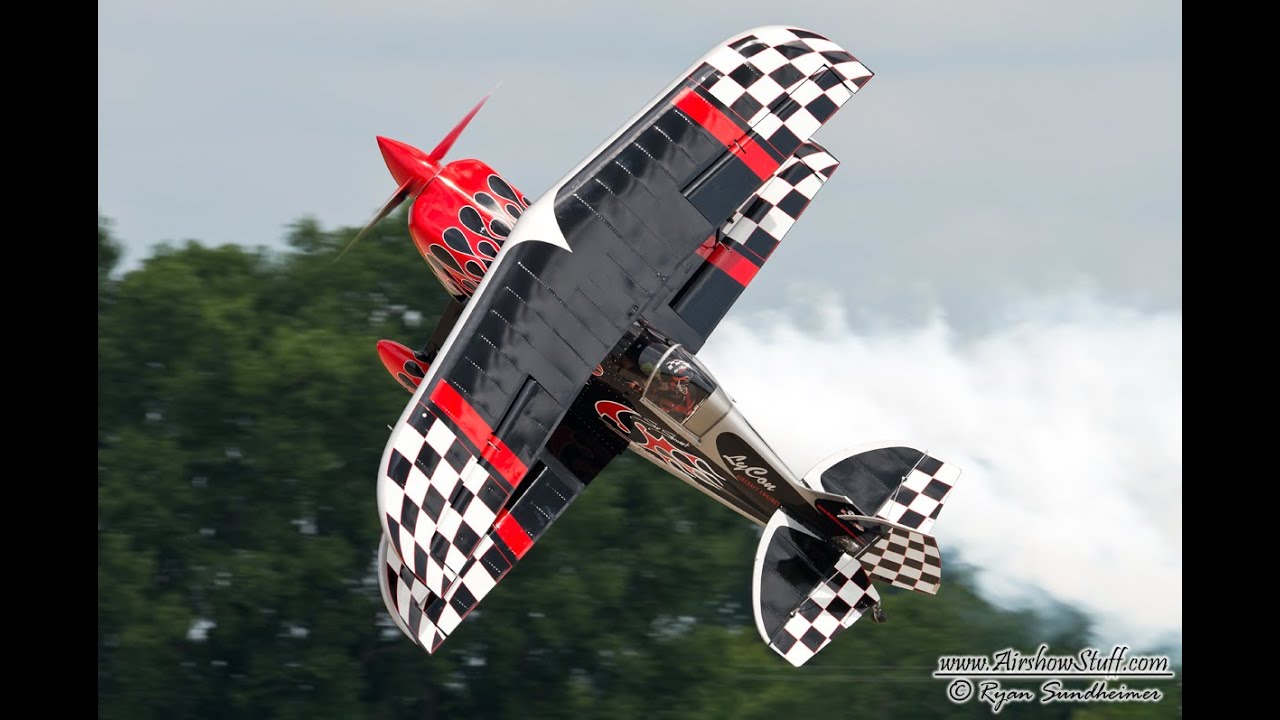 Skip Stewart Aerobatics - Battle Creek Airshow 2015