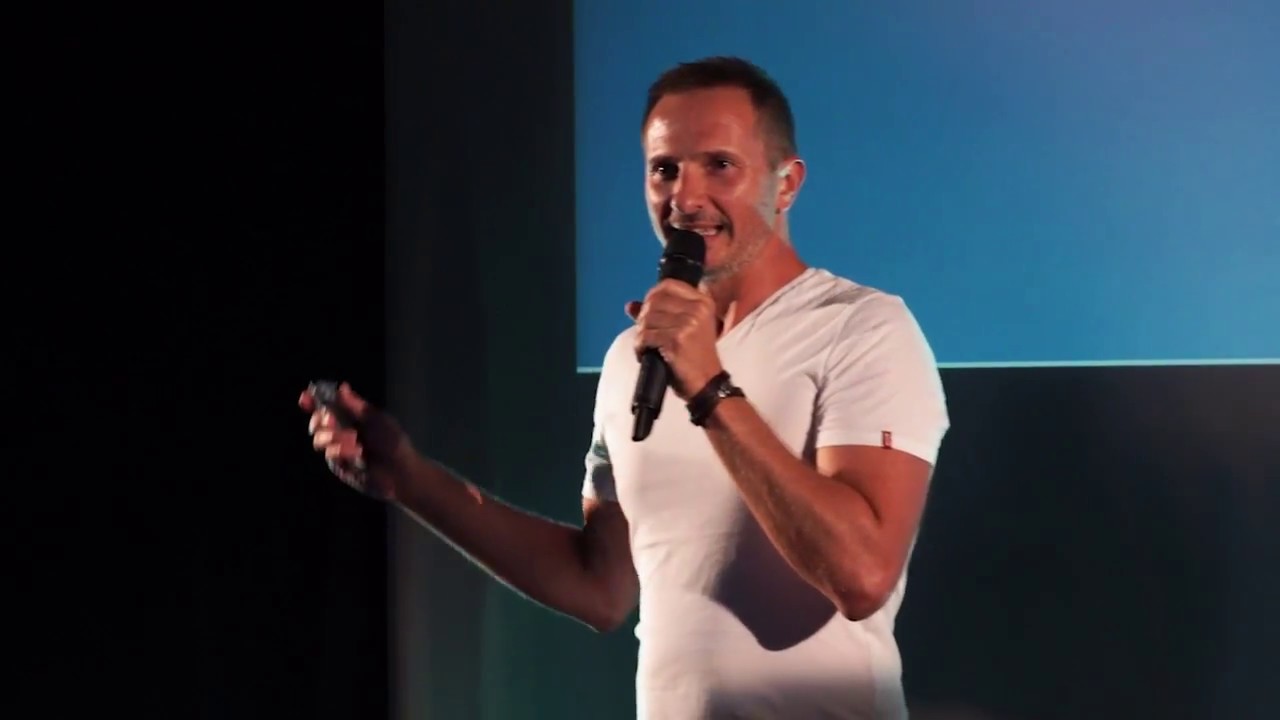 De la peur de la mort &agrave; l&rsquo;amour de la vie face &agrave; l'effondrement. | Yann-Erik Bourgeois | TEDxESCD3A