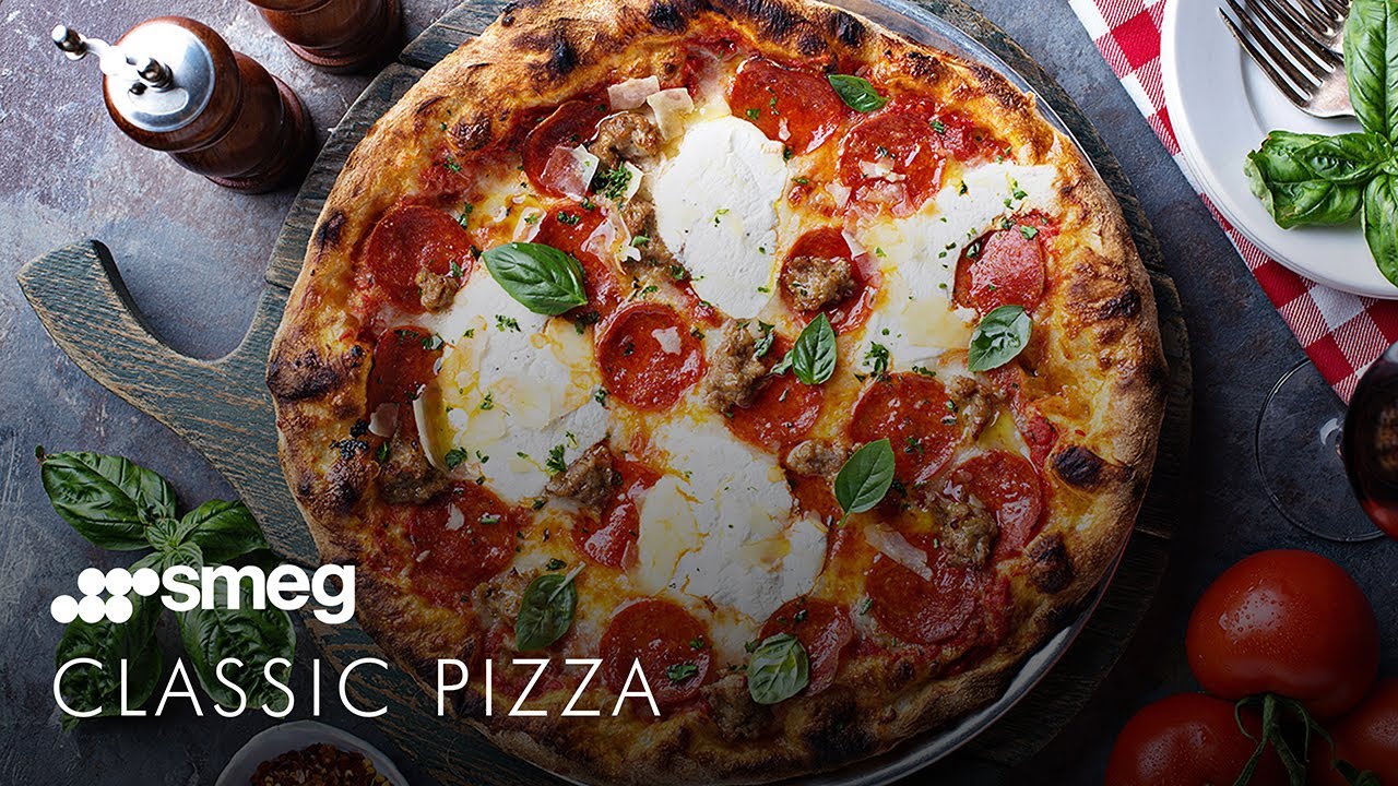 Cook-along with Smeg | Classic Italian Pizza