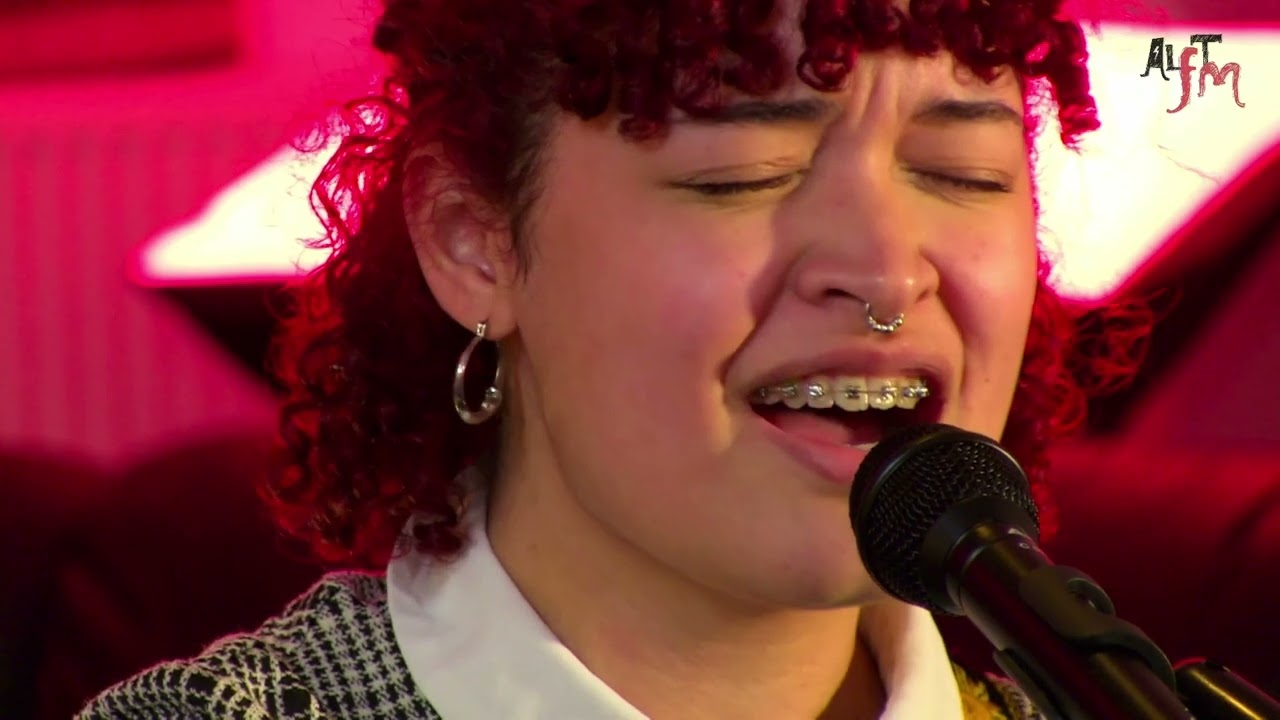 Rhodon Cerise live bij AlternativeFM