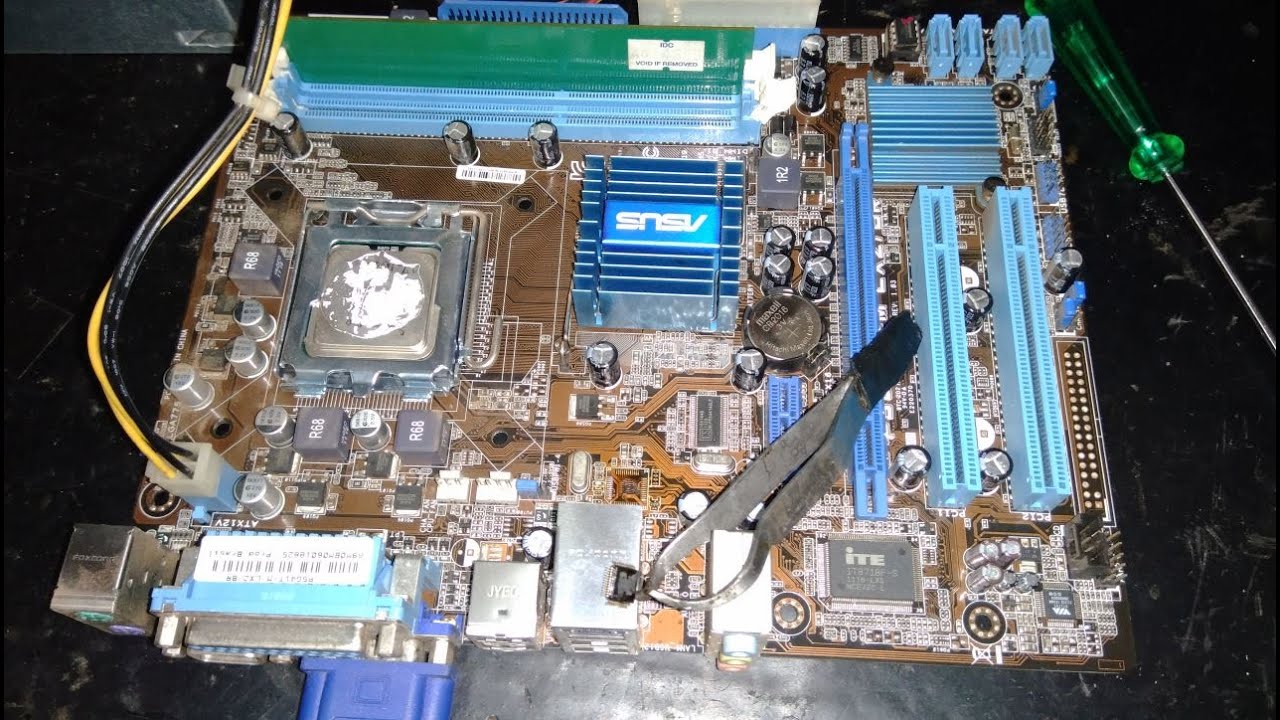 Placa Mãe Asus liga e não da vídeo