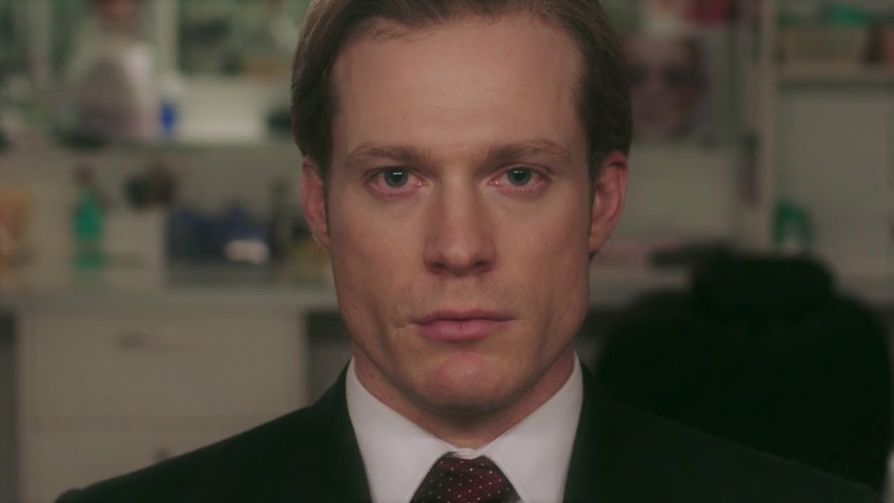 Sam Reid Masterful Performance As Dale Jennings - Dream On (The Newsreader S2)