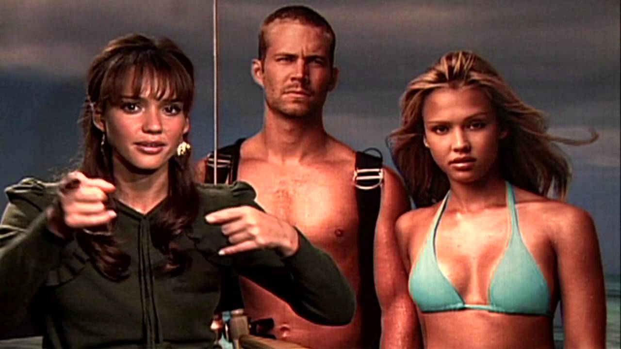 Into the Blue: Jessica Alba Interview - Talks Paul Walker, Sharks, Bikini Body | ScreenSlam