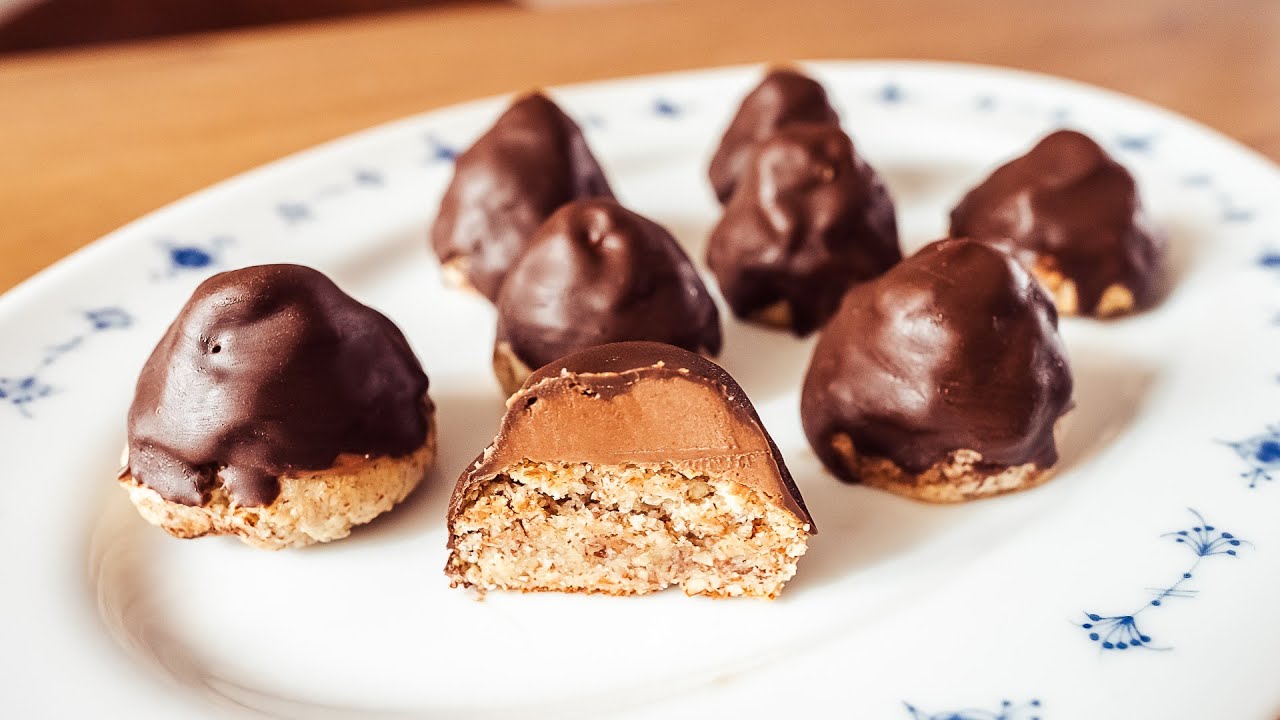 Making Sarah Bernhardt Cookies