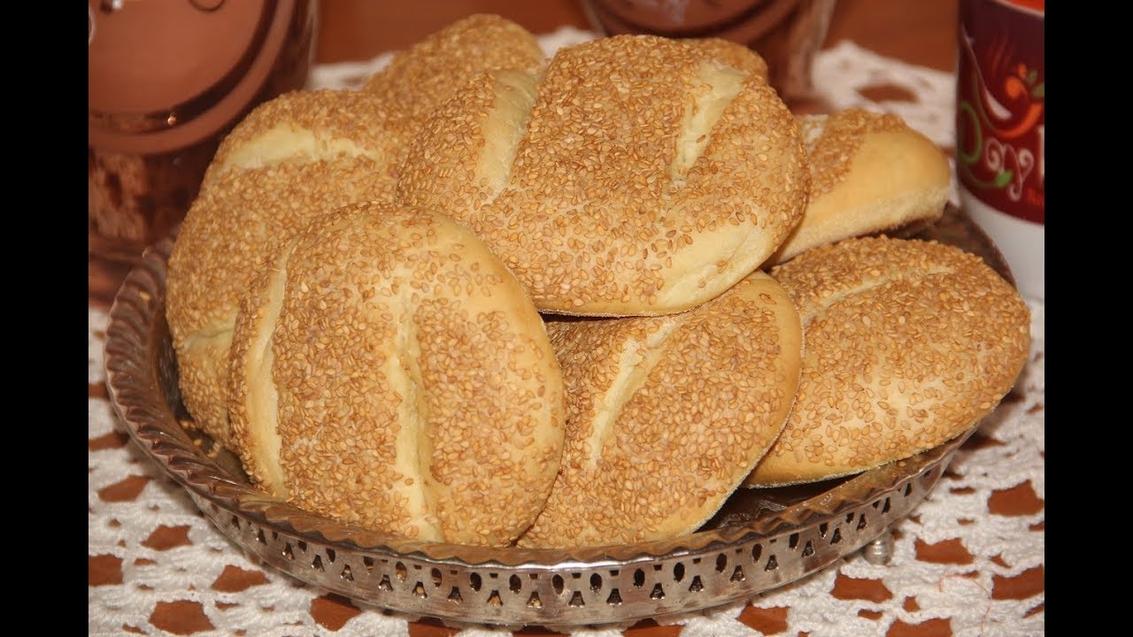 خبز رائع و خفيف هش مثل القطن للعيد و المناسبات