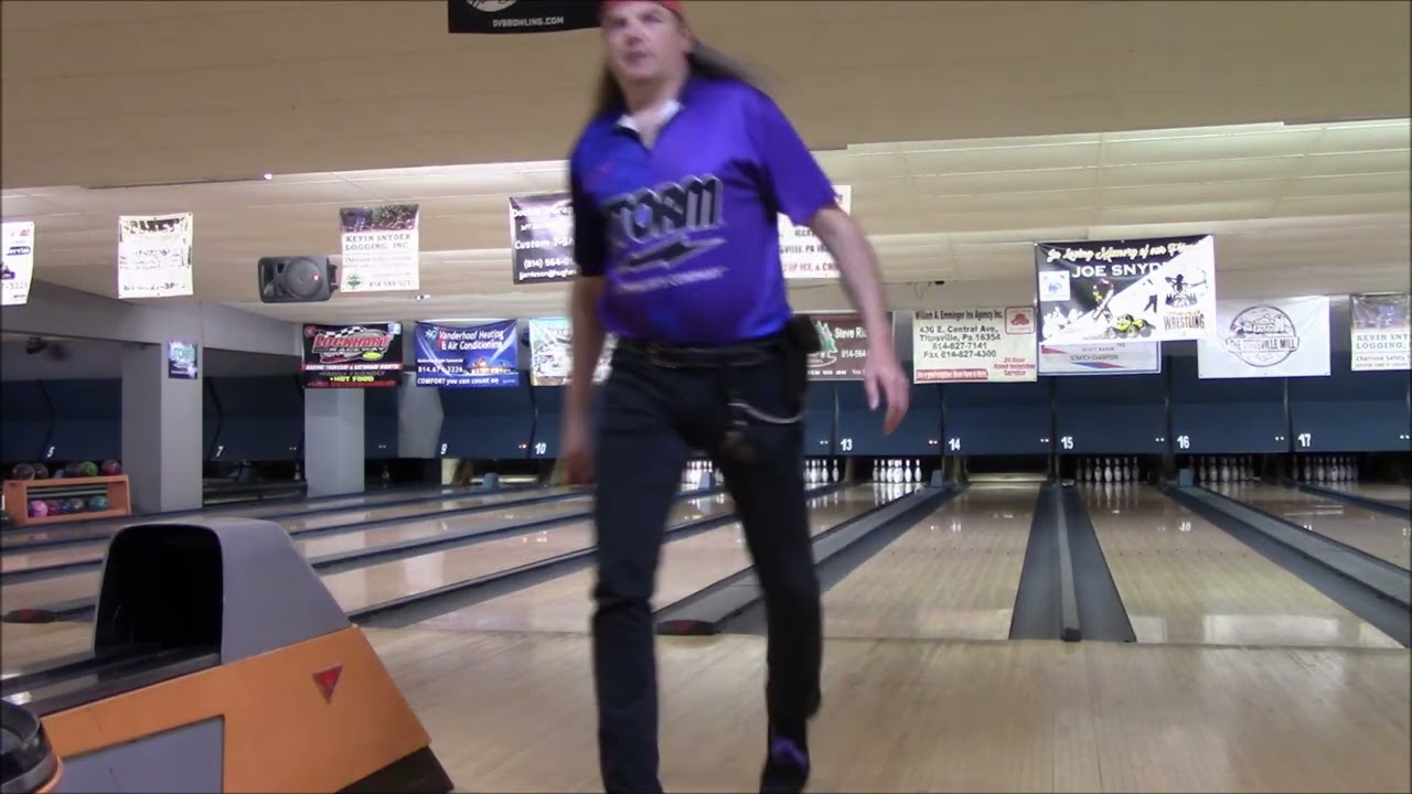 A big game at 'Lin Van Lanes,
