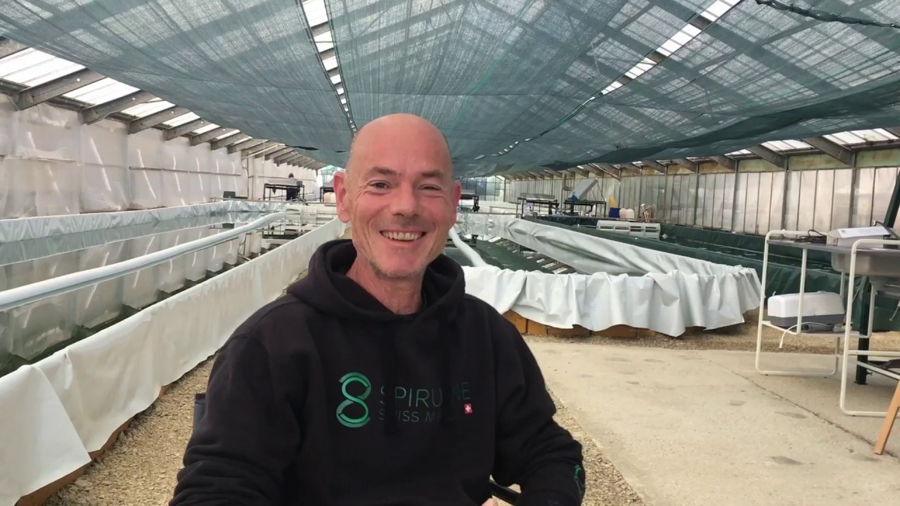 Présentation d'une société de production de Spiruline, une micro-algue aux multiples vertues