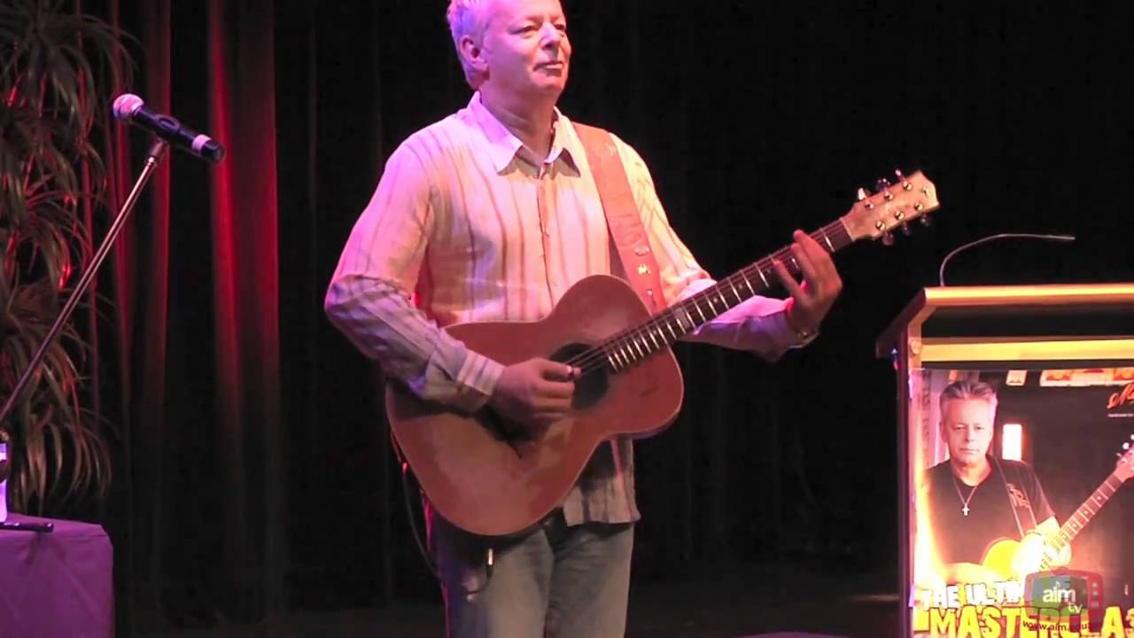 Tommy Emmanuel - Medley Live 2010 HD