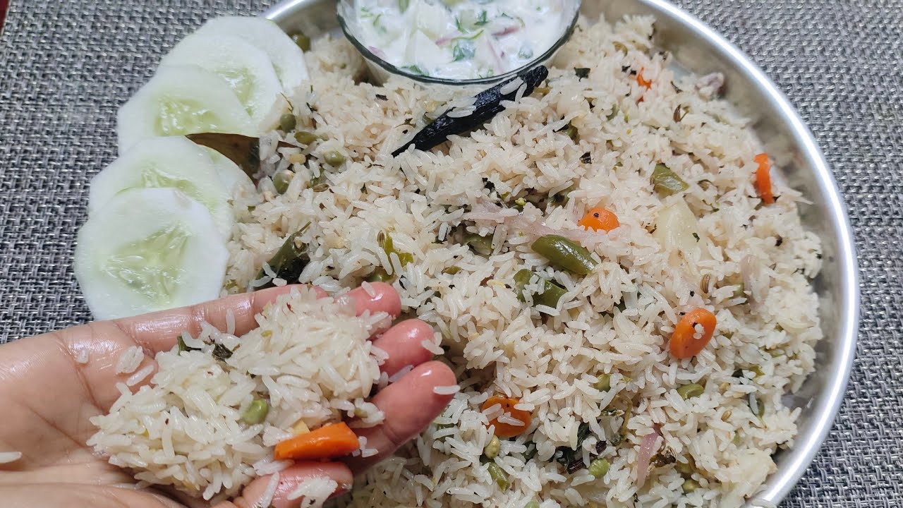 Vegetable White Pulao Recipe | Vegetable Pulao South Indian Style