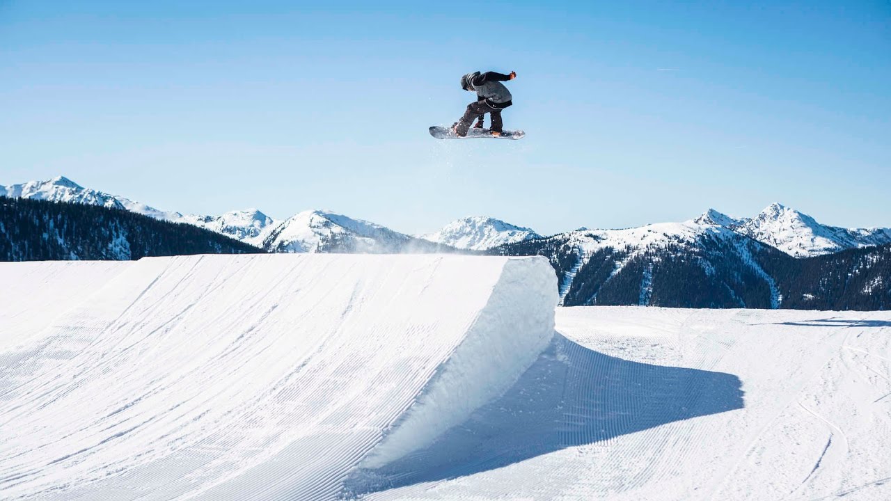 Superpark Planai   Snowboard session with Blue Tomato team riders   February 2017