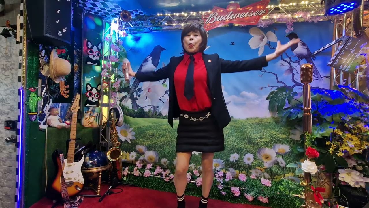 먼훗날 강인필강사 실버전문 노래웃음체조강사 울어르신들 뇌건강지킴이 12년째 원곡 김미성 가수님들 공연장 다녀왔어옹 