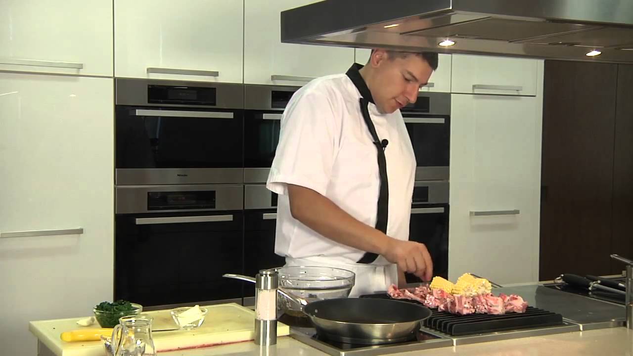 Miele Főzőiskola: Bárányborda pácolása