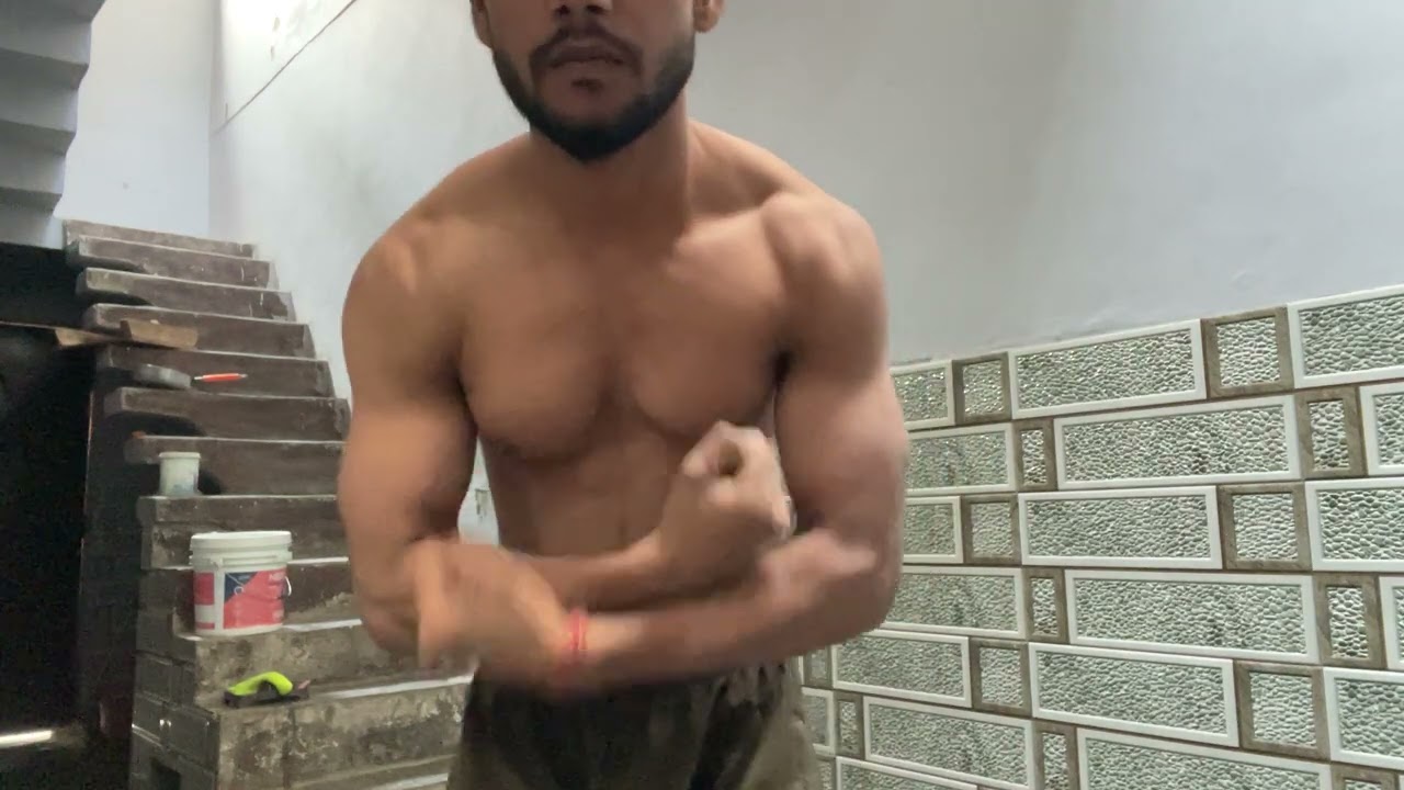 Best Gym body posing for picture￼ // best home workout 🏋️ // ￼ best Arjun home body posing ￼