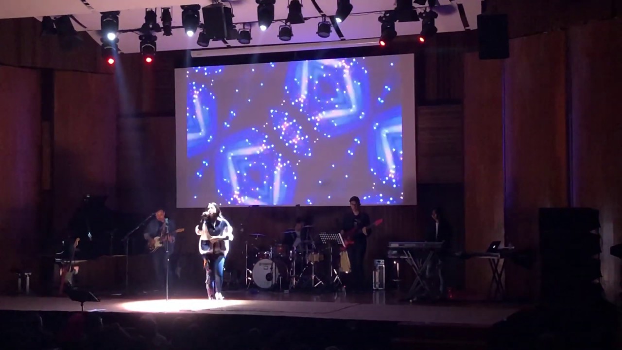 Andrea Turk & The Gigantics - Gigantics (Live at Soehanna Hall, Jakarta 29/08/2019)