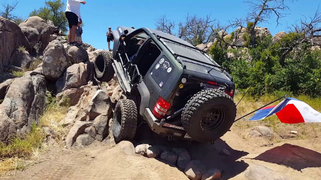 Jeep KK Liberator crawling at K2 pt 3