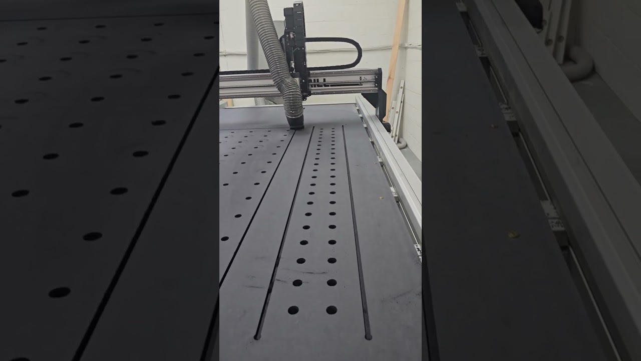 4 x 8' Altmill CNC in Action 