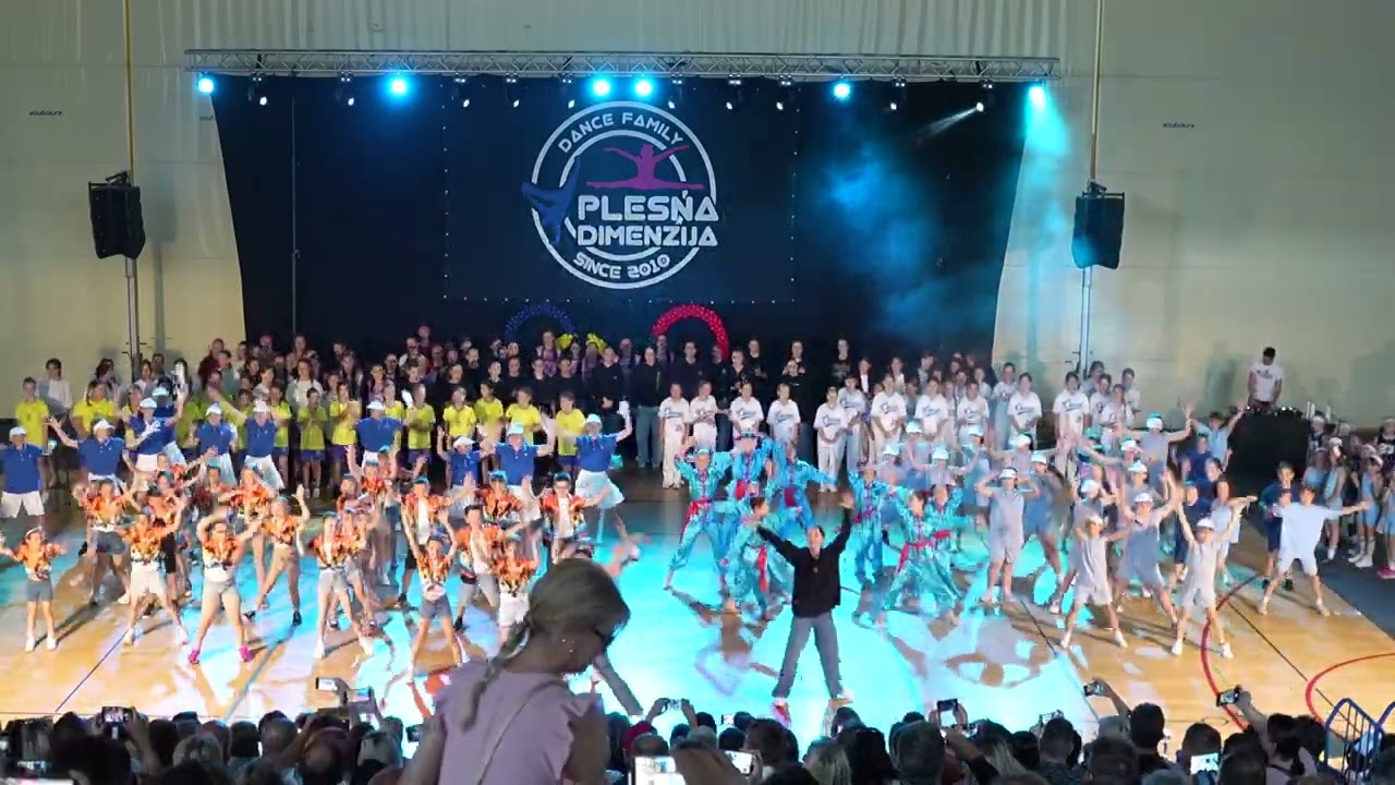 Skupinski ples Lenart, Korena, Šentilj -  We Are The Champions