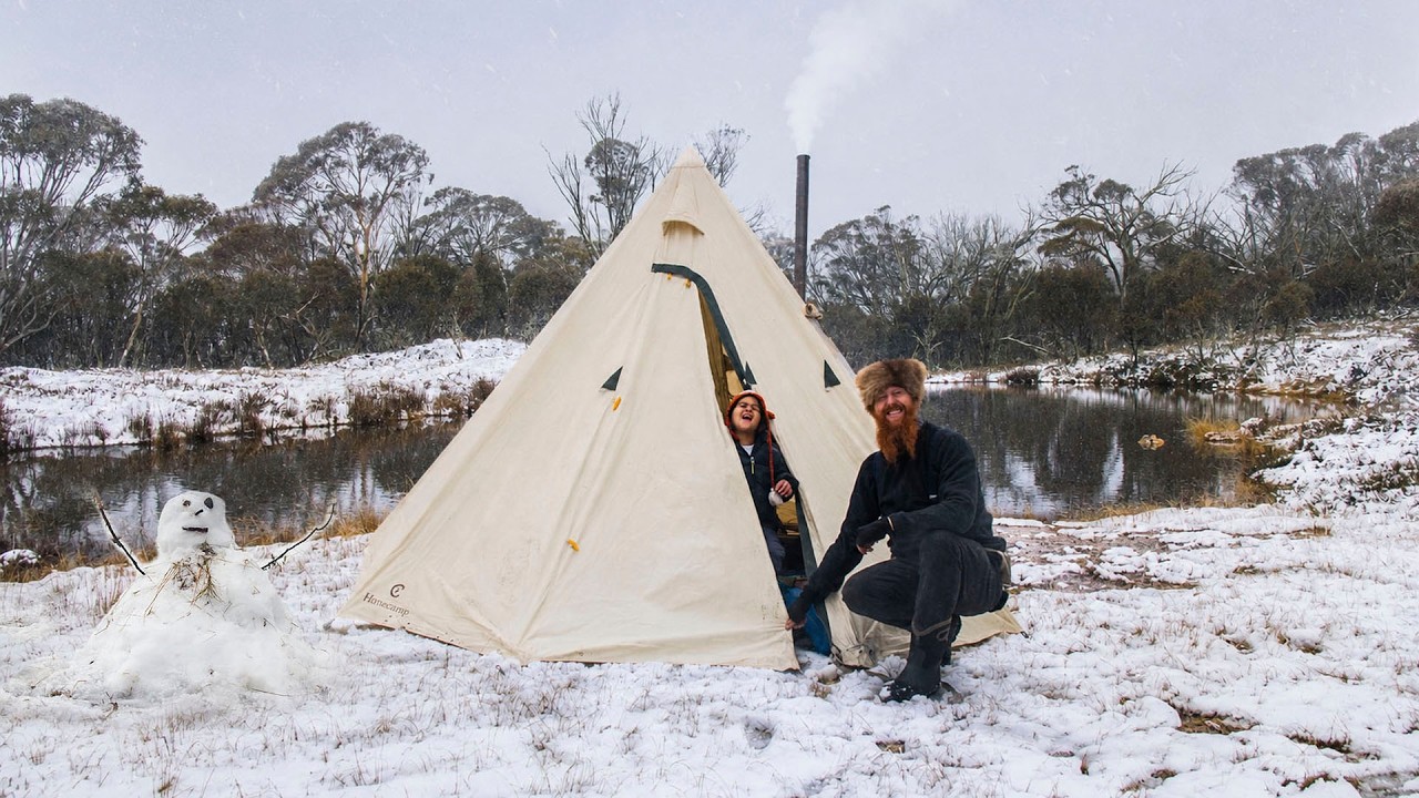 The BEST Way to Camp in Cold, Wet Australian Snow