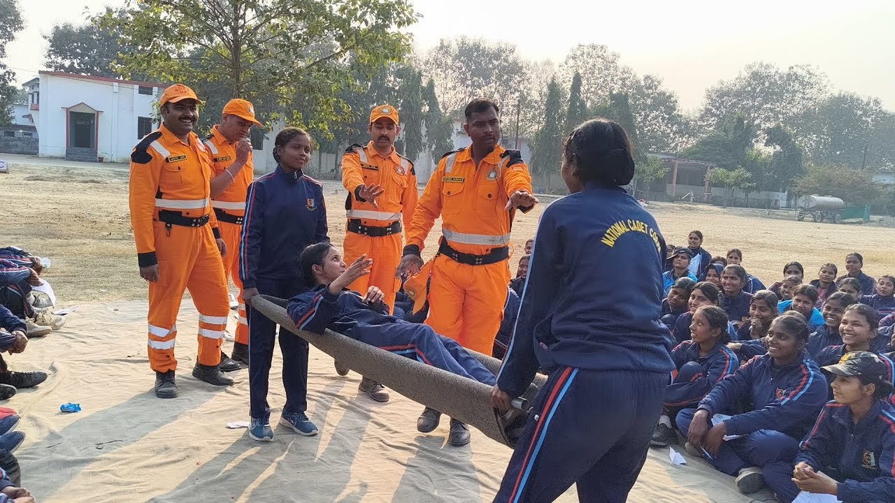 Yuwa aapda Mitra camp basti Yuwa।aapda Mitra camp me kya kya hota hai Puri jankari 
