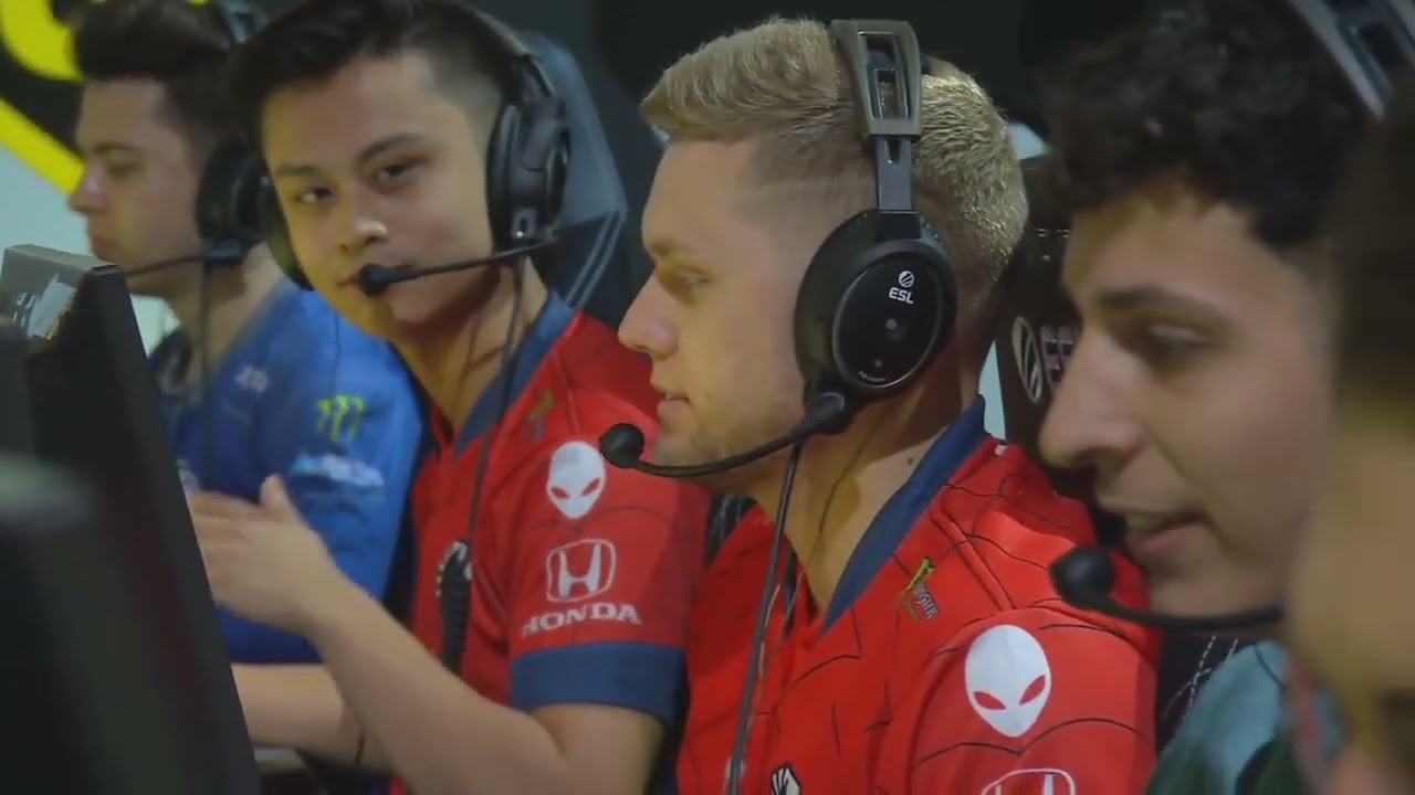 #csruhub на #Twitch | ESL ONE NEW YORK 2019 -  FINAL DAY - SHOWMATCH : DE_CACHE - Team Toxic vs T...