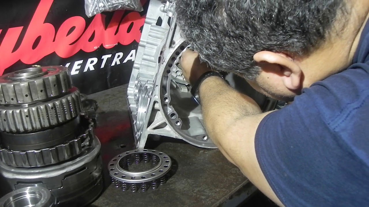 RE4R01A Armado 1ra Parte Cojinete de Bomba Pistón de Baja y Reversa