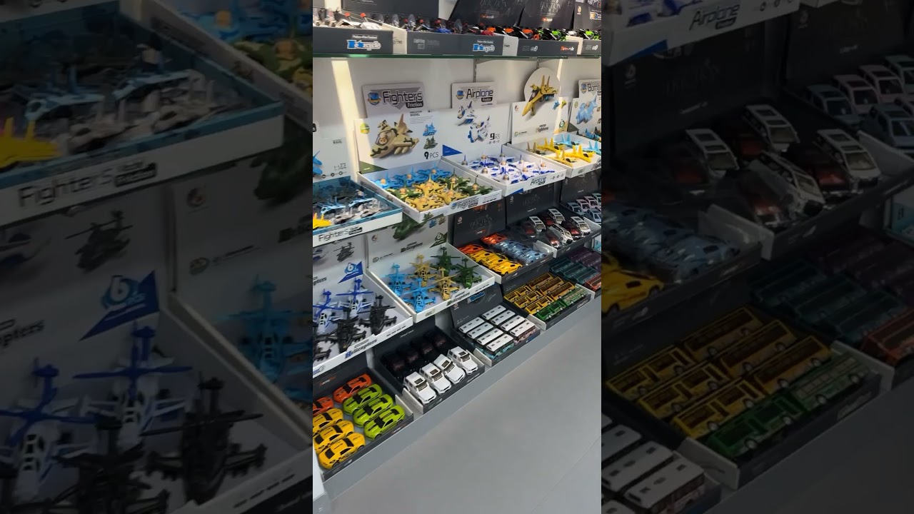 Takes You to See the China's Largest Toy Center -- Shantou Toys Market!  #chinatoys     #wholesale