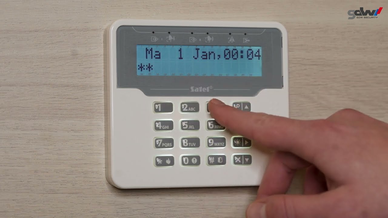HOW-TO | Alarm in- en uitschakelen via het LCD-klavier van Satel Versa ⚪️🔵🔴 (NL)
