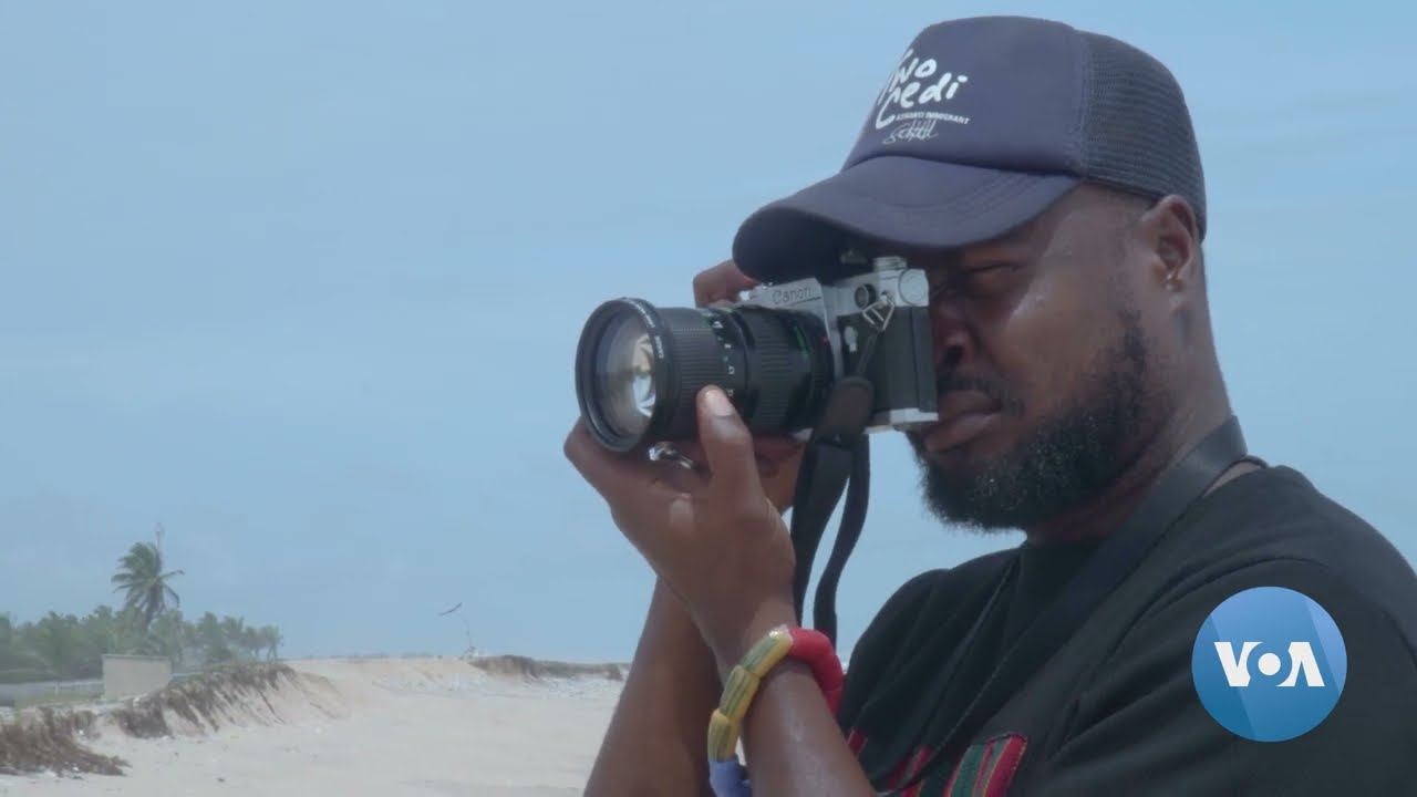 Ghanaian Photographer Campaigns Against Sand Mining, Coastal Erosion