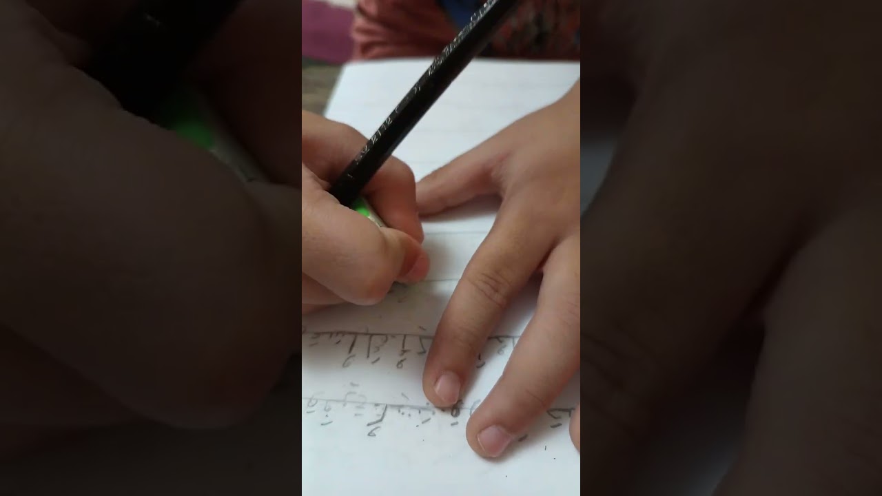 شوفى إزاى الطفل  قدر يكتب جُمل لأول مرة إملاء تأسيس عملى خطوة بخطوة#إملاء_الأطفال #تعليم_الأطفال 