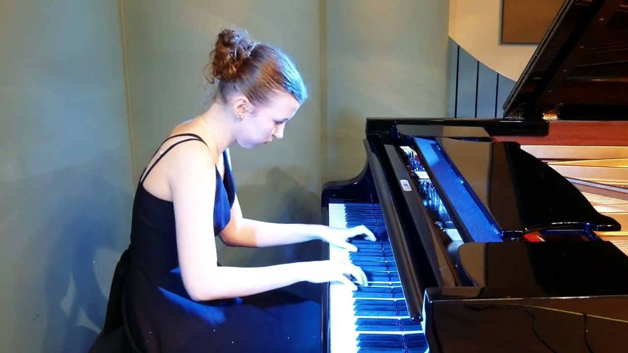 Maja Kwiatek - Fantaisie-Impromptu cis-moll op. 66,  F. Chopin