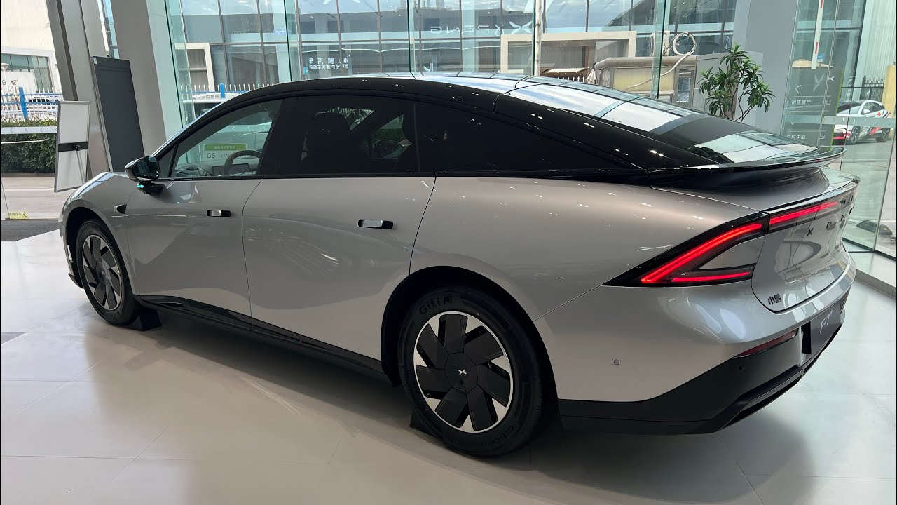 2025 NEW XPENG P7 Plus EV 700km range under $30,500 review | XPENg | China 🇨🇳