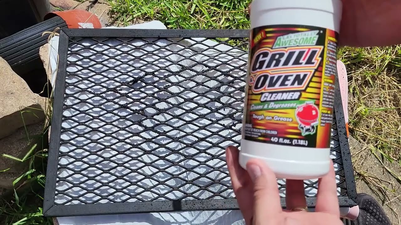 Is LA’s Totally Awesome Grill Cleaner Actually Worth It? | Dollar Store BBQ Test 🔥