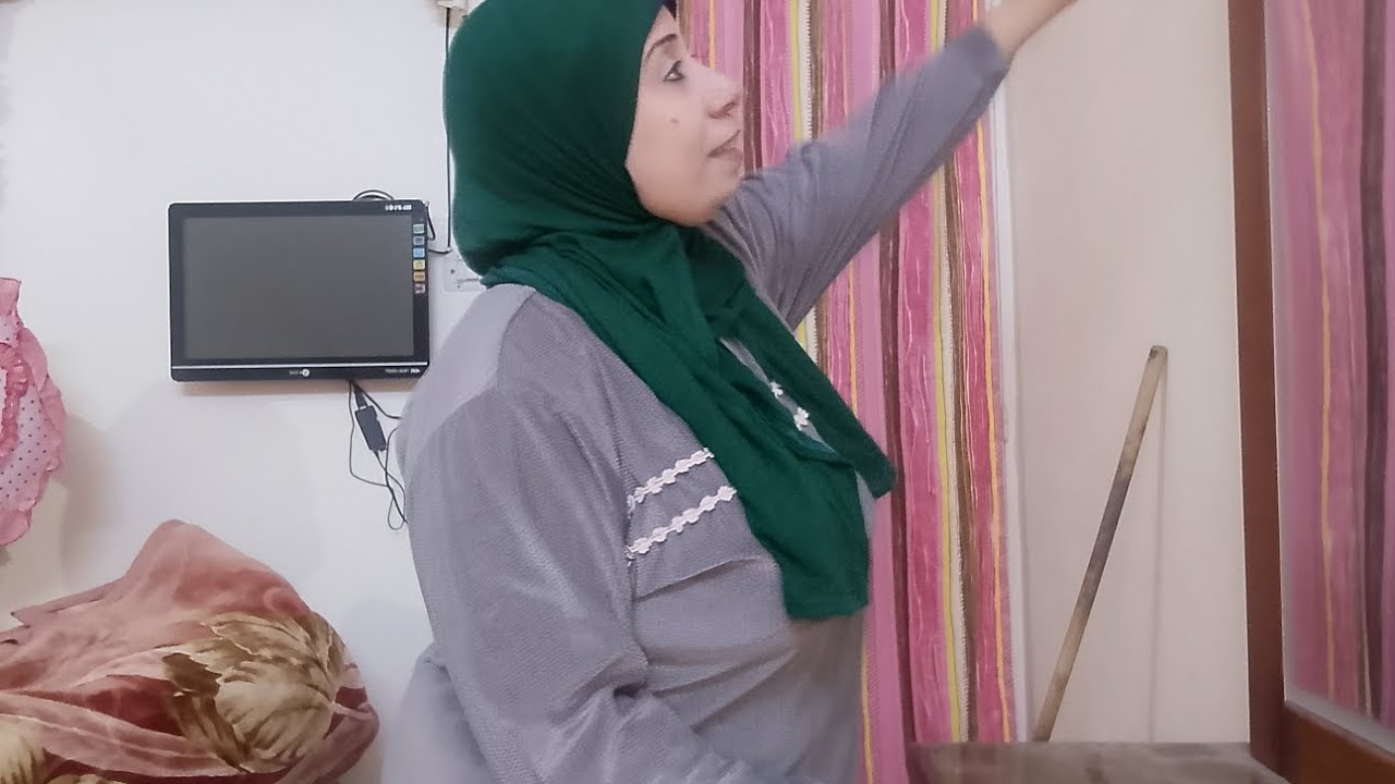 نضفت اوضه النوم وفرشت السجاده
