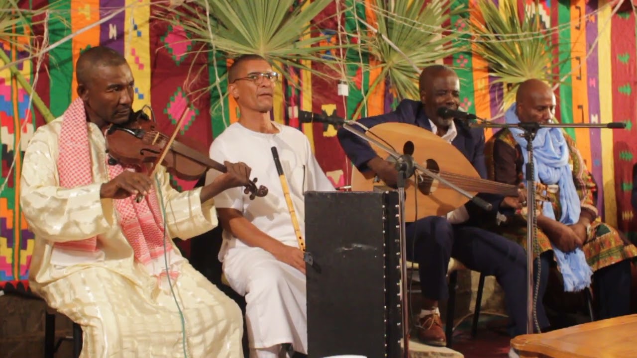 إفتتاحية روووعة من الفنان سالم سوداني  بمدينة تقرت#بلدةعمر