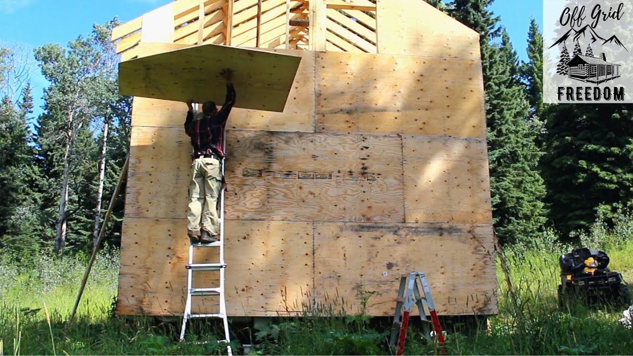 Sheeting the Off Grid Cabin Walls in Northern Canada | SOLO Build