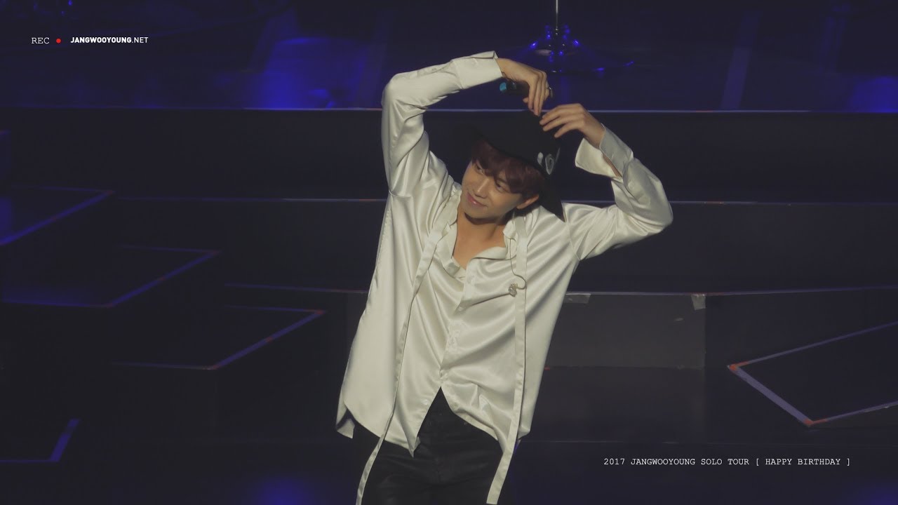 [FANCAM] 우영(WOOYOUNG) - HAPPY BIRTHDAY in Budokan
