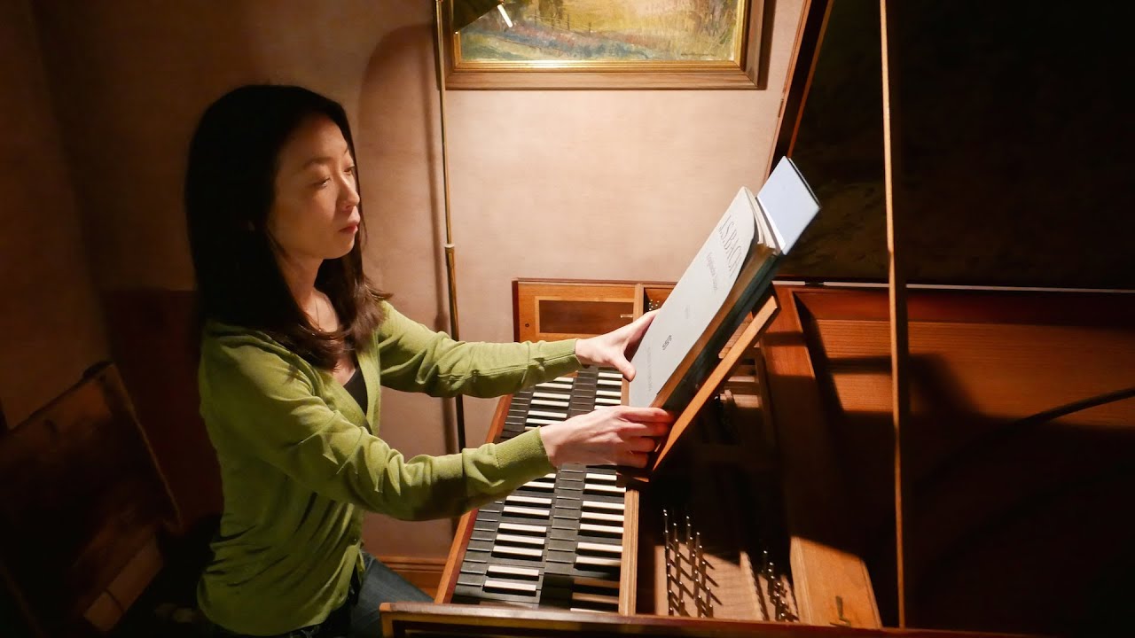 Yuko Inoue plays J.S.Bach: Englische Suite II  a-moll, BWV807
