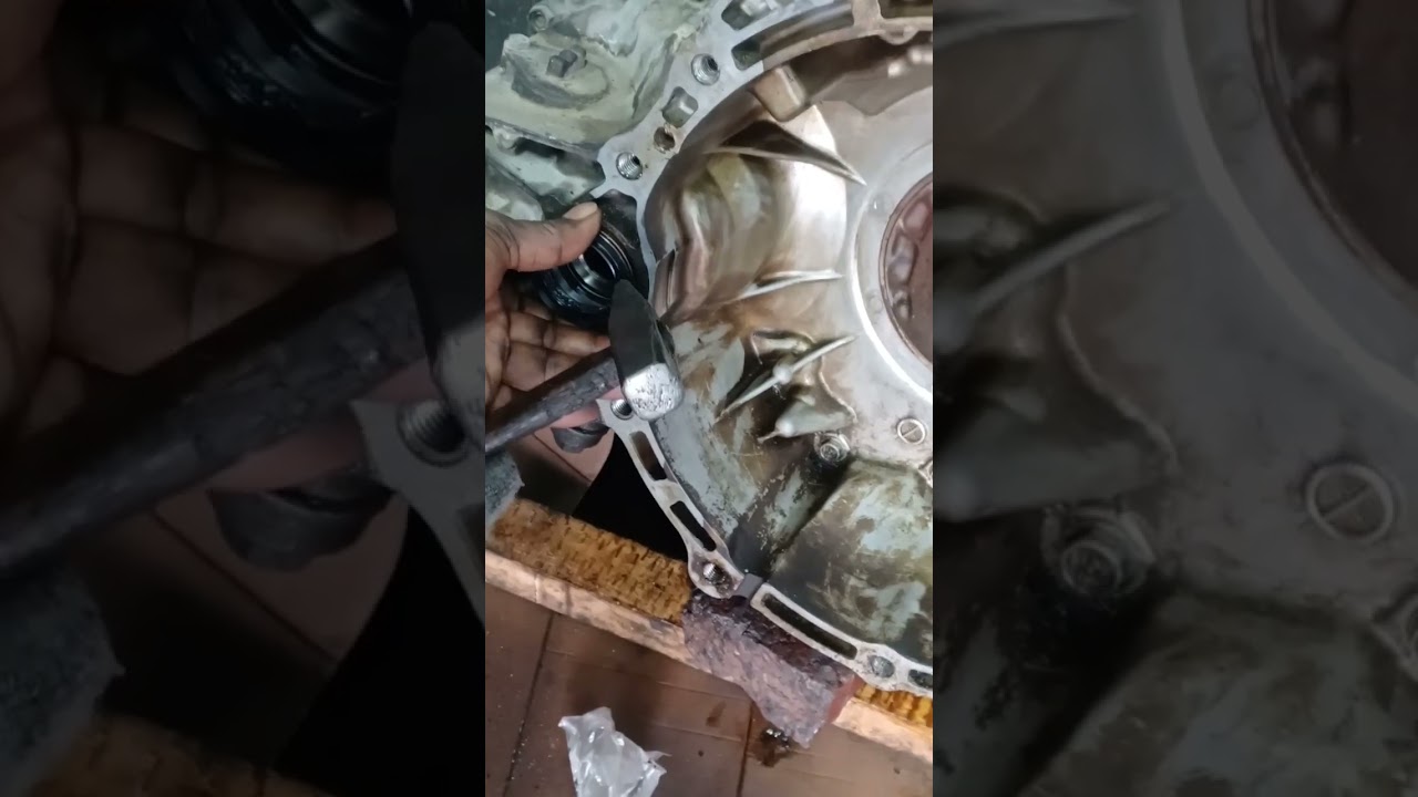 Transmission seal changing #automobile #mechanic